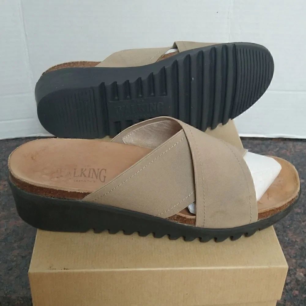 The Walking Company..Sonny Mules...Size 6/6.5....NEW IN BOX